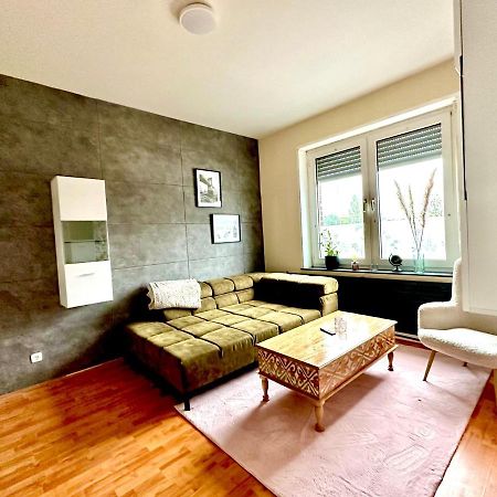 Greenrhein Lounge Alpen ภายนอก รูปภาพ